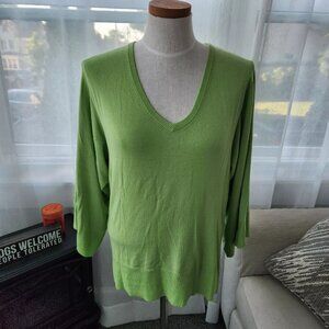 Soft Surroundings v Neck Sweater Green Bell Sleeve Sz L